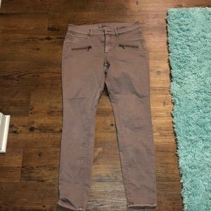 Cute cropped pink jeans from Refuge!